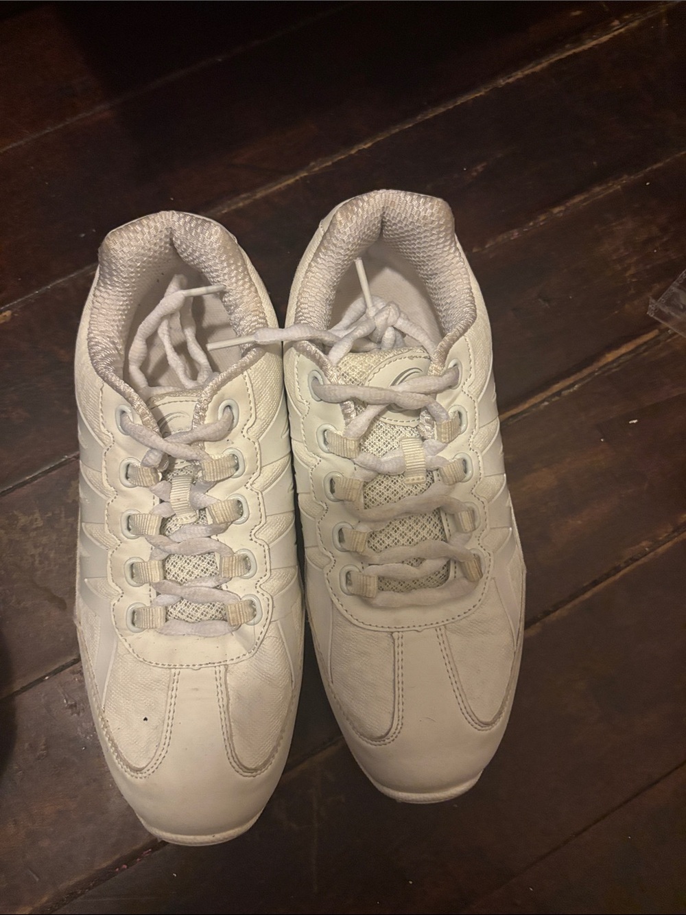 Women's White Lace-Up Athletic Sneakers - Comfortable Everyday Trainer